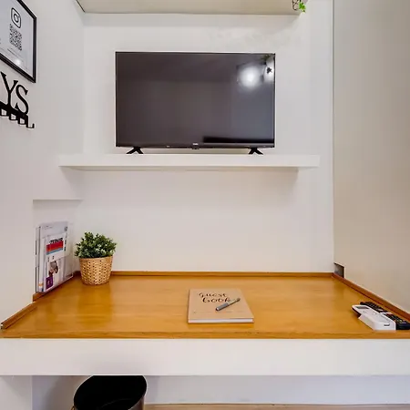 Aventino Industrial Loft Apartment Rome Exterior photo