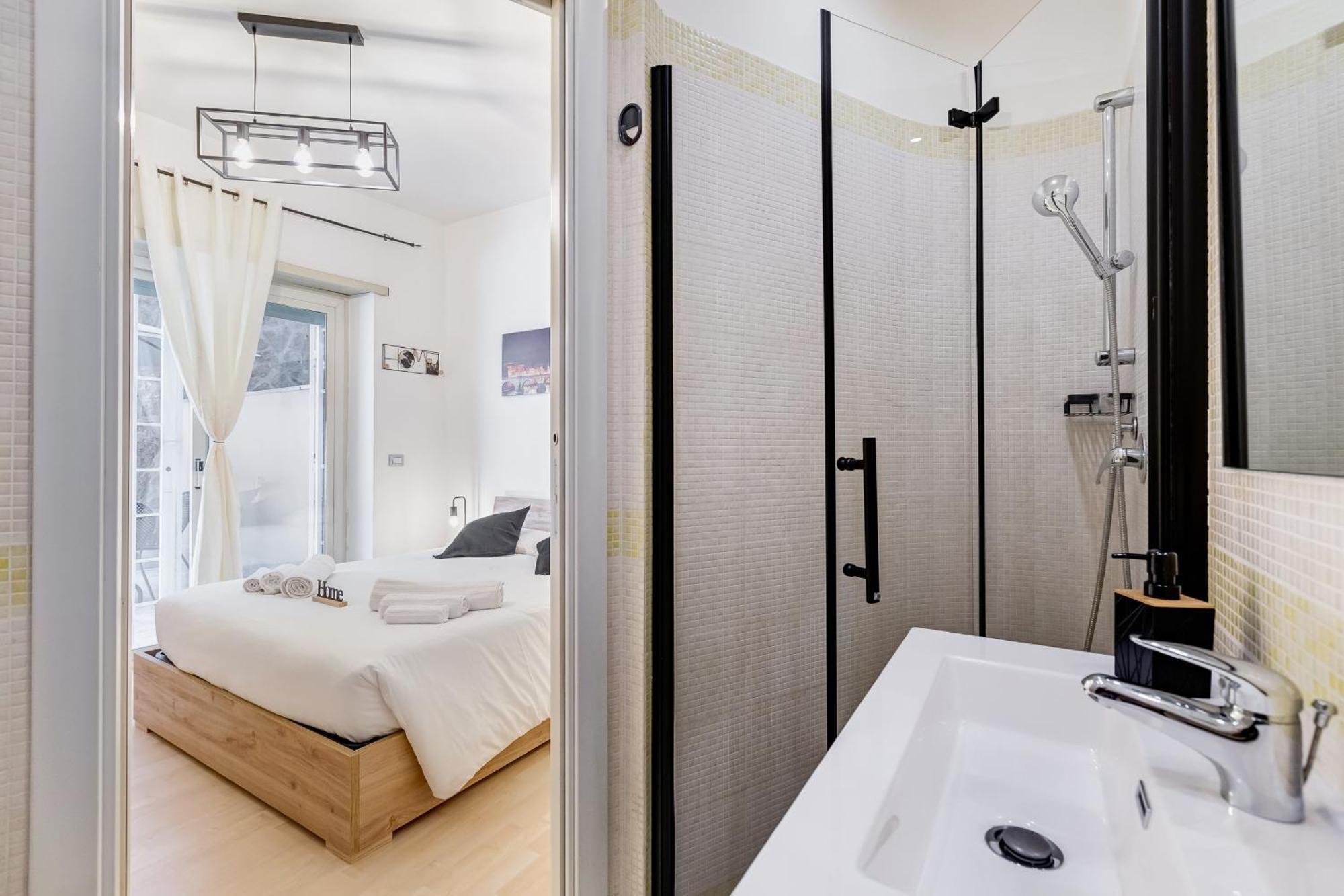 Aventino Industrial Loft Apartment *